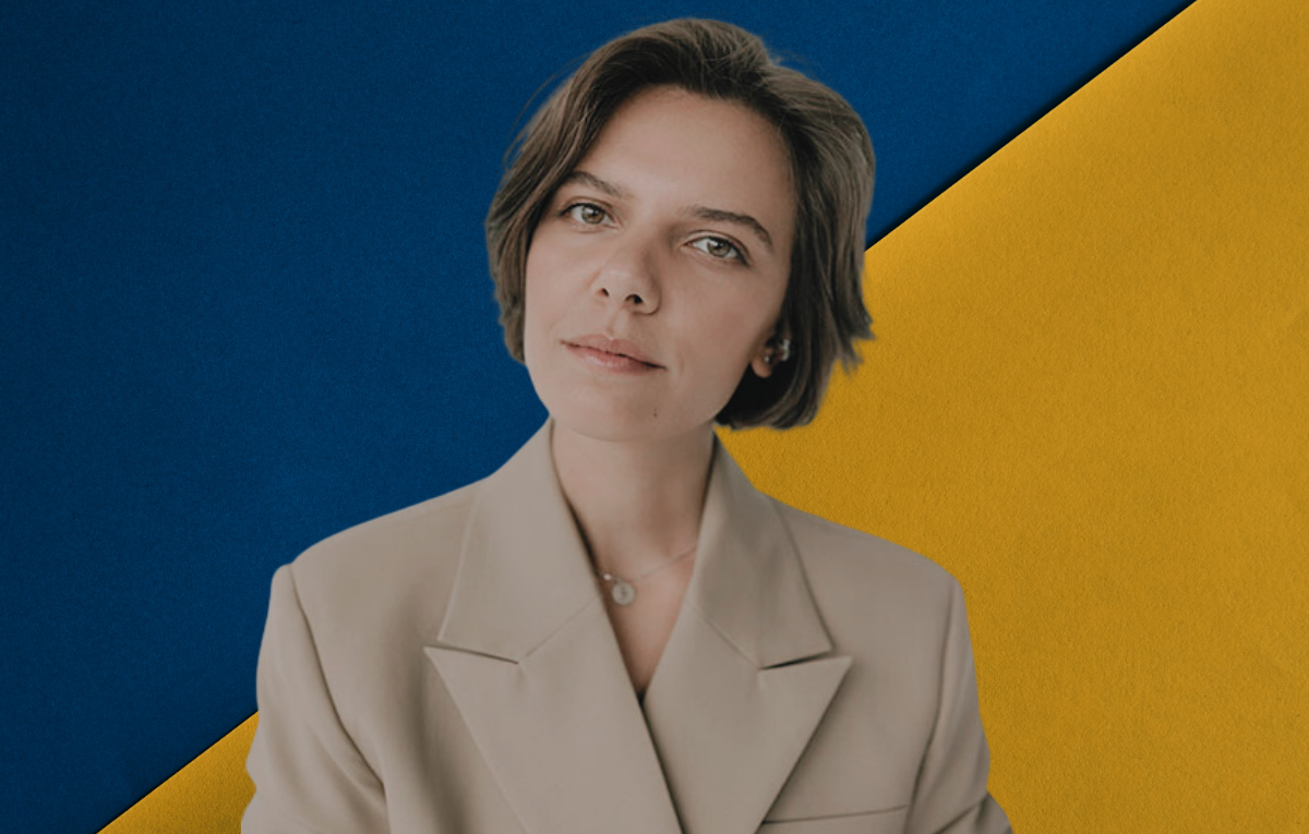 Hanna Bey vit et travaille à distance à Lviv.